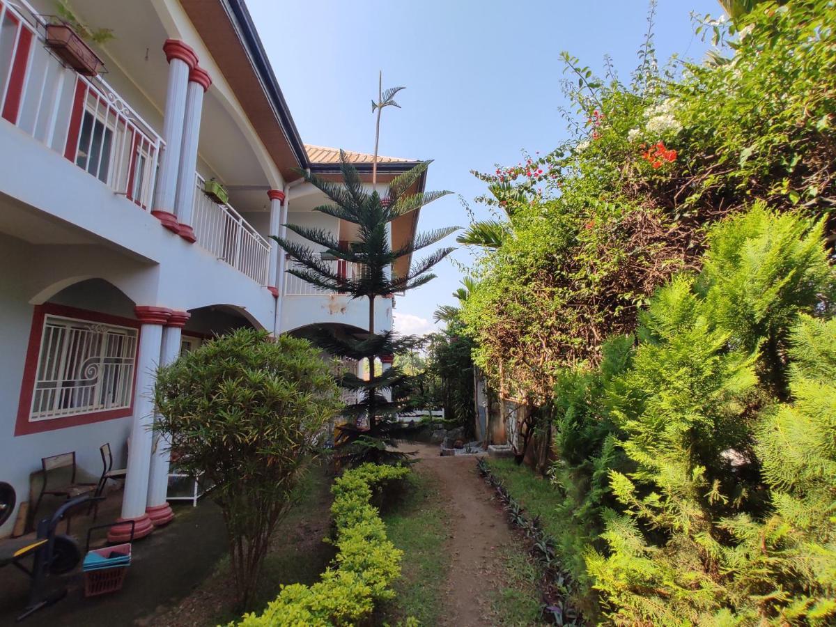 Residence Jardin Tropical Yaounde Ngoại thất bức ảnh