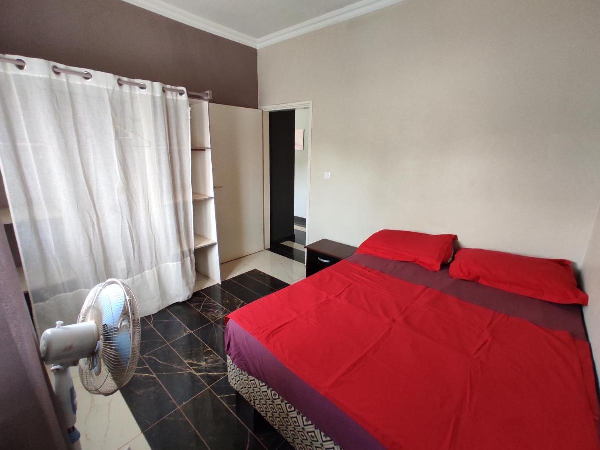 Residence Jardin Tropical Yaounde Ngoại thất bức ảnh