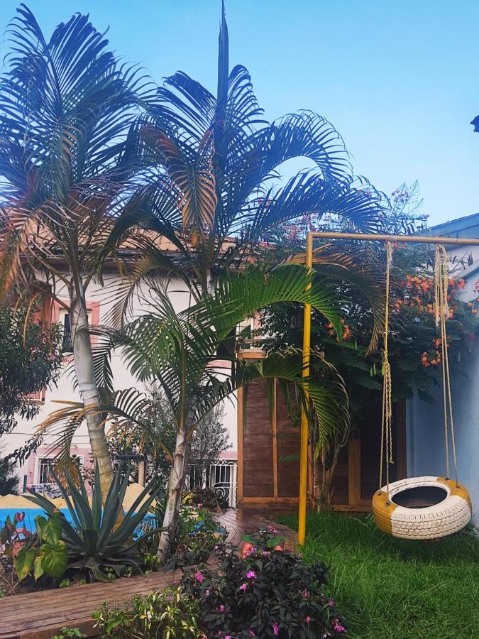 Residence Jardin Tropical Yaounde Ngoại thất bức ảnh