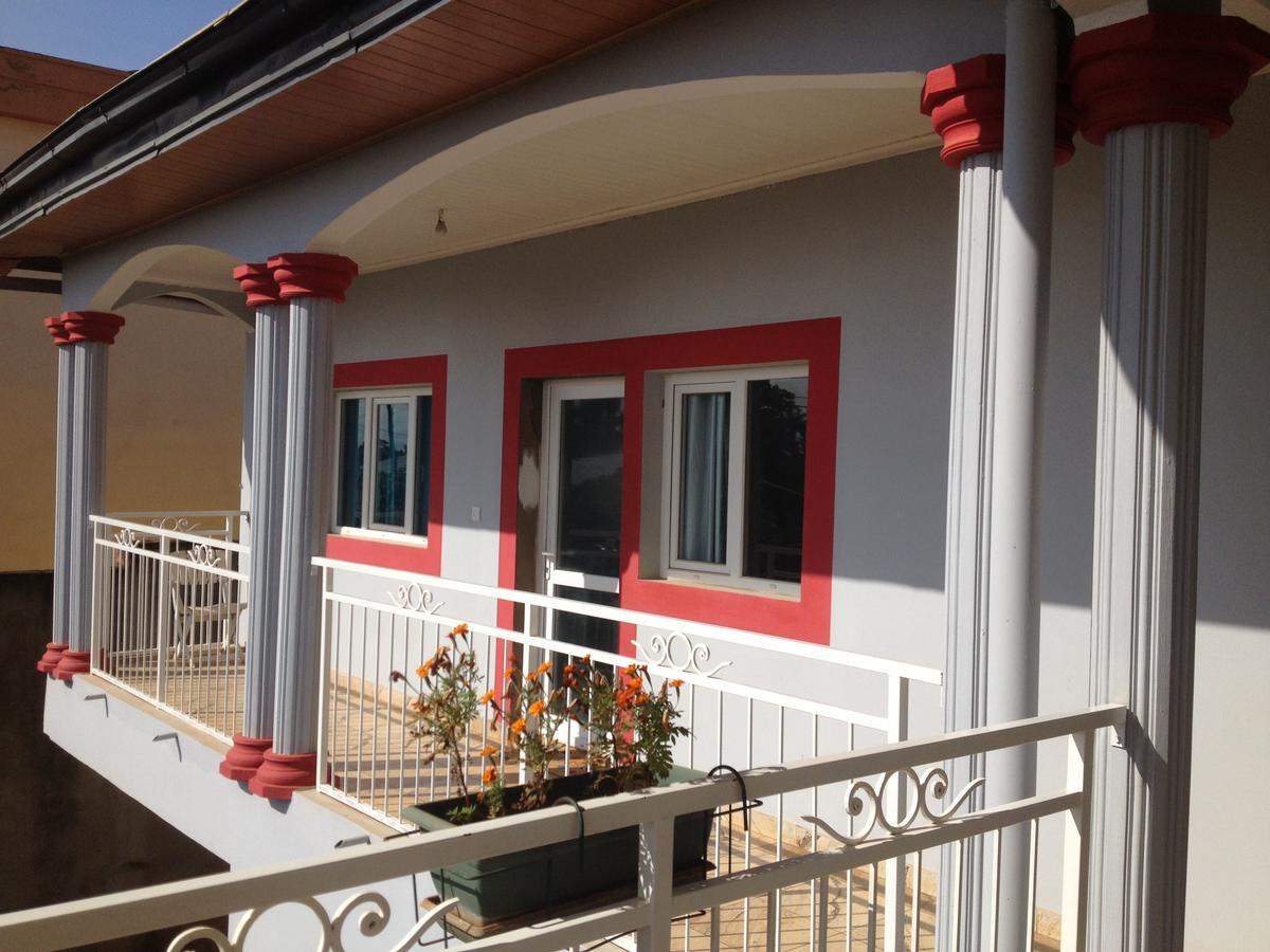 Residence Jardin Tropical Yaounde Ngoại thất bức ảnh